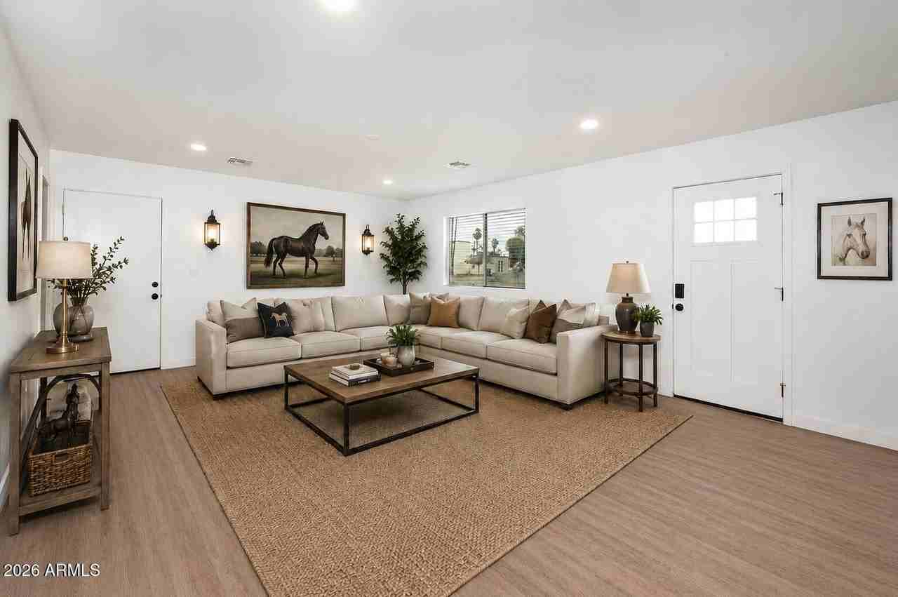 656 S 97th Pl #A