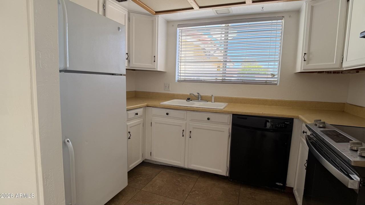 2207 W Ironwood Dr - Photo 7 of 22
