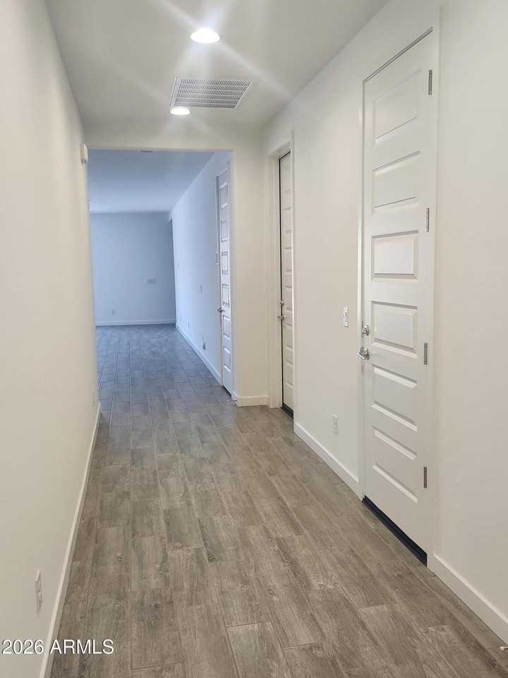 24924 N 167th Ave - Photo 6 of 22