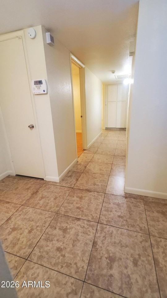 4776 W Via Cynthia - Photo 6 of 32