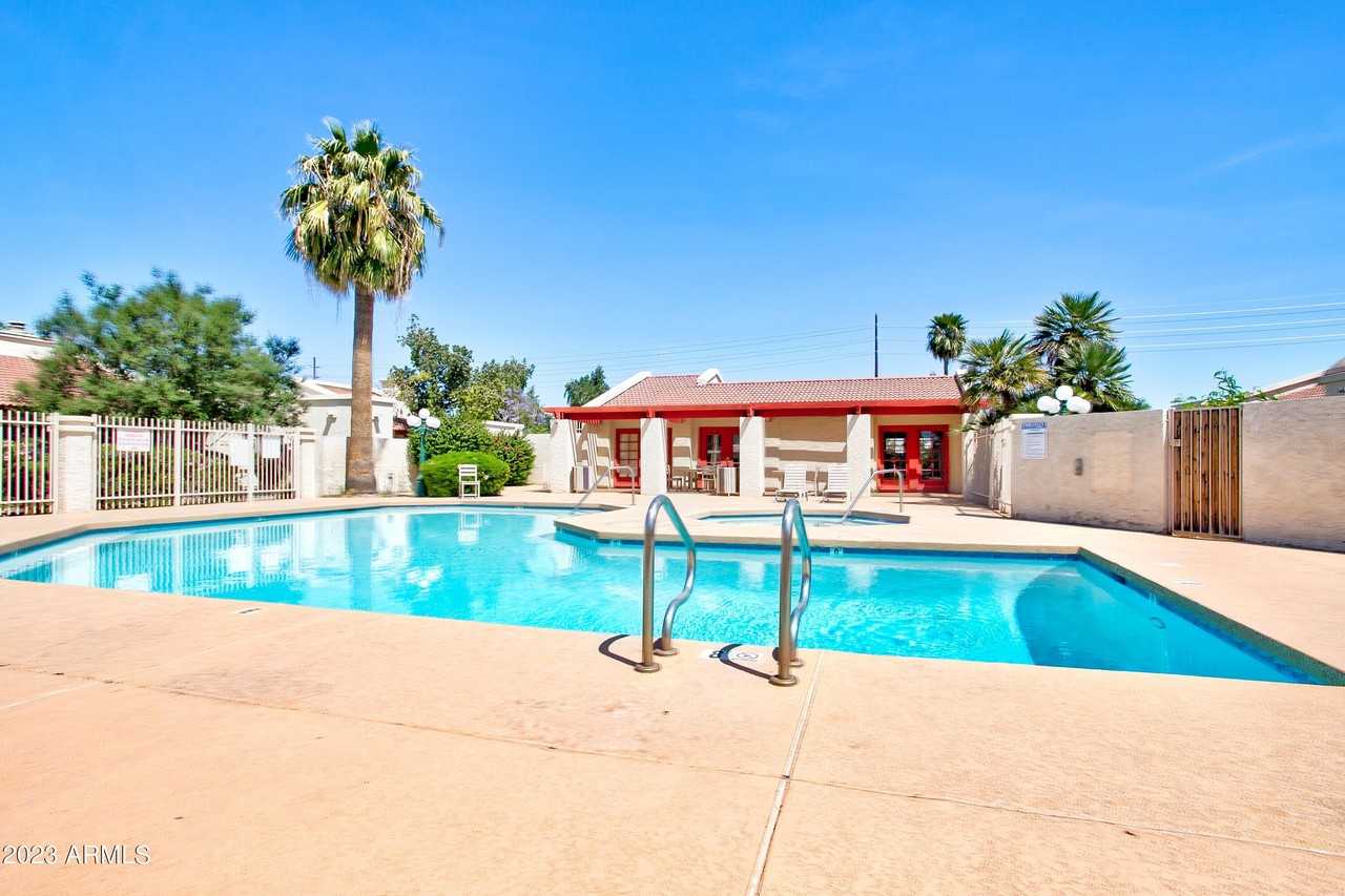 633 W Southern Ave #1189