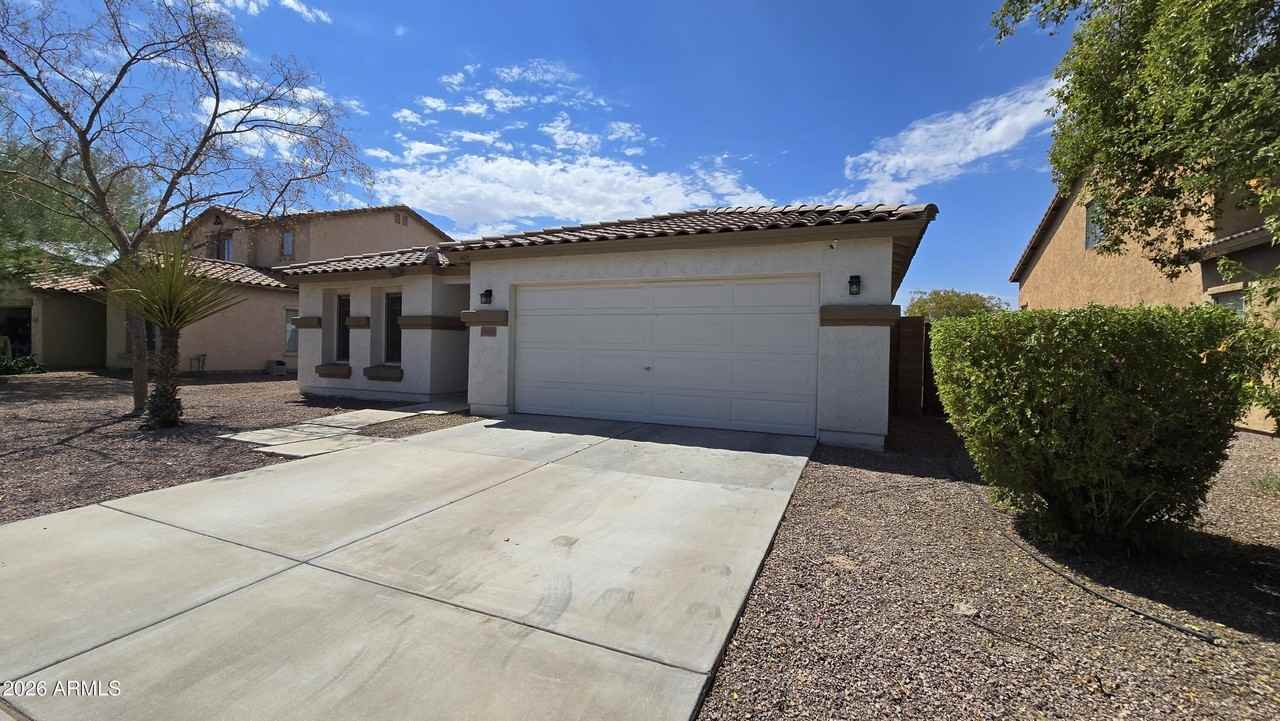 25673 W Northern Lights Way - Photo 5 of 37