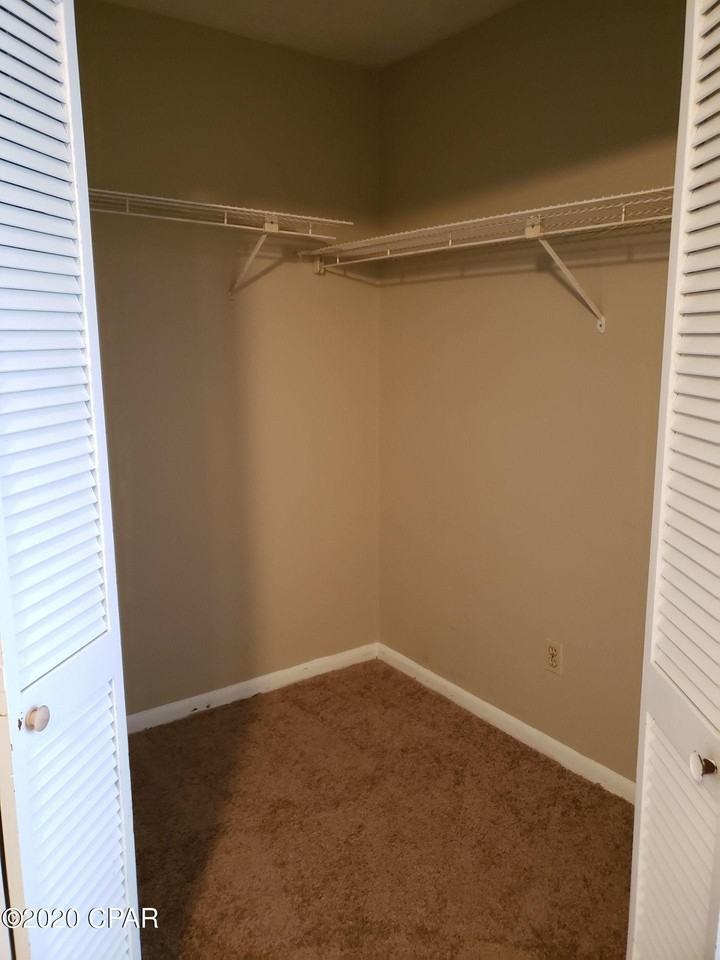 5915 Pinetree Ave - Photo 6 of 8
