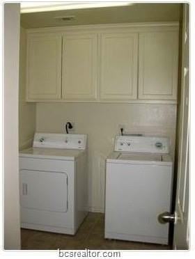 1441 Western Oaks Ct #1441 - Photo 4 of 7