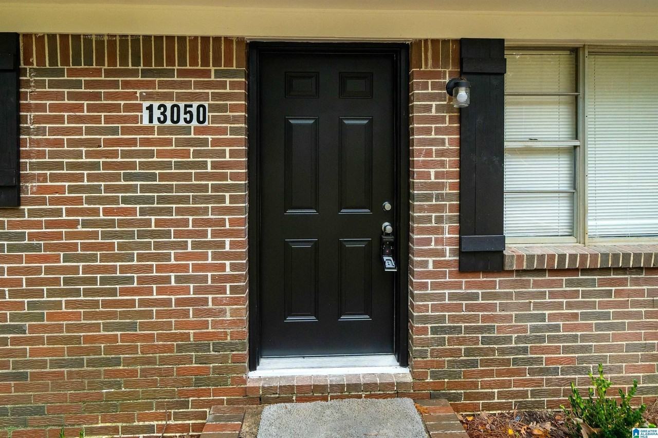13050 Alpine Cir - Photo 4 of 20
