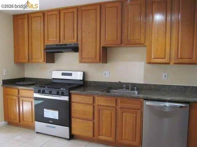 4740 Appian Way #5 - Photo 4 of 22