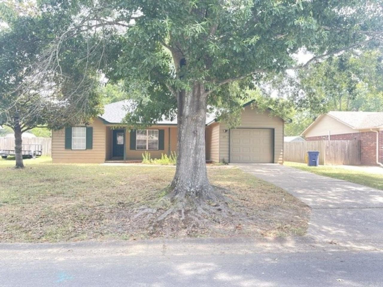 29 Burns Dr - Photo 2 of 17