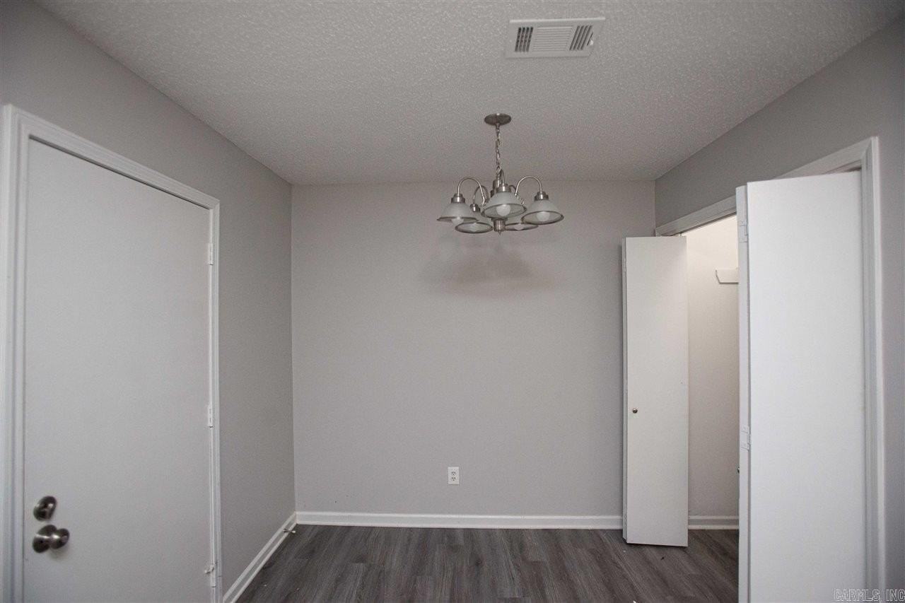 220 Bellevue Cir #A - Photo 5 of 9