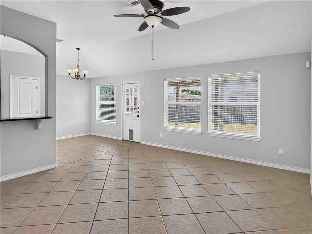 6729 Labonte - Photo 6 of 24