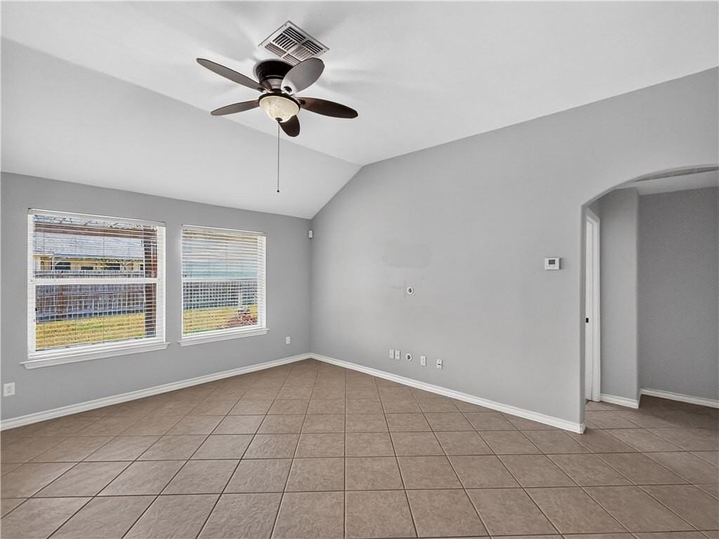 6729 Labonte - Photo 7 of 24
