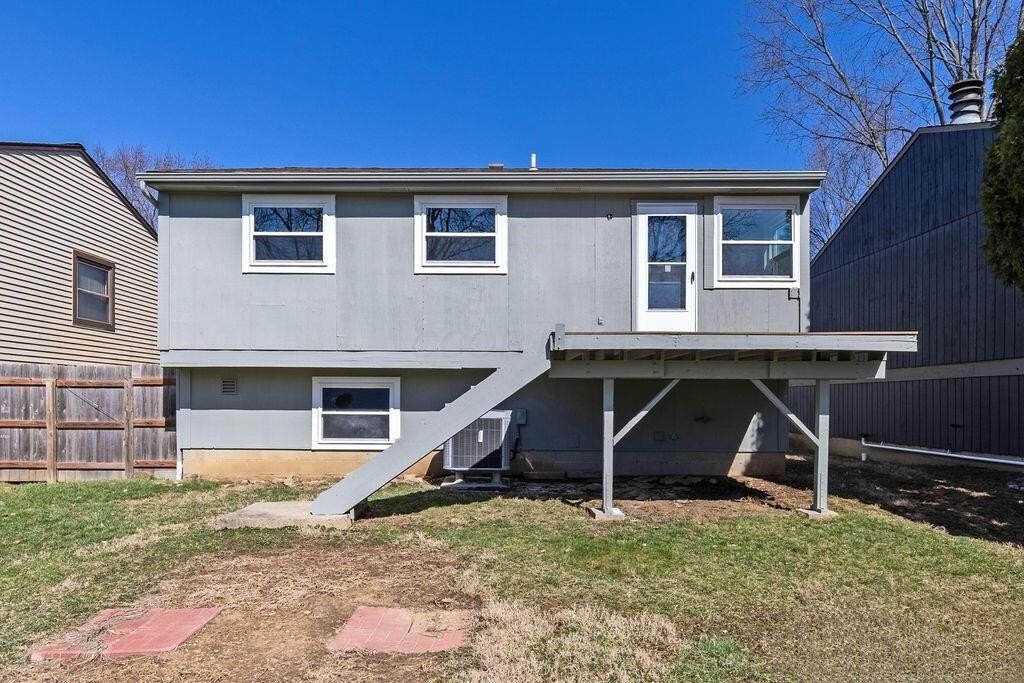 3357 Chetwood Pl - Photo 4 of 42