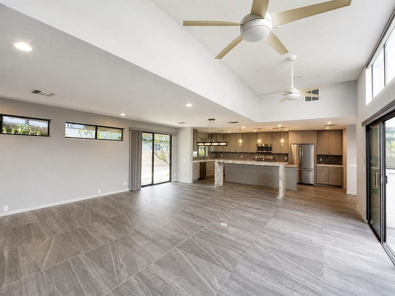 4 Saturn Cir - Photo 2 of 30