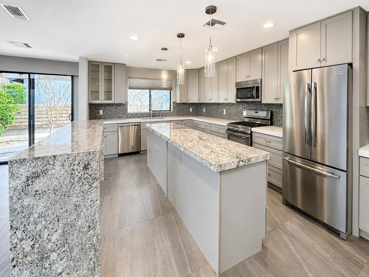 4 Saturn Cir - Photo 7 of 30