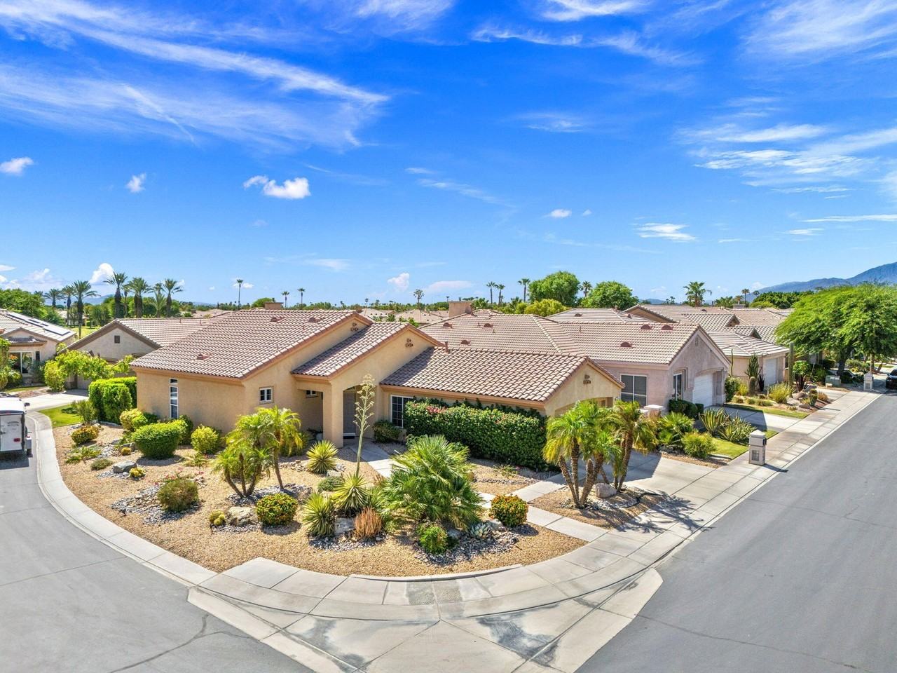 44718 Alexandria Vale - Photo 2 of 50