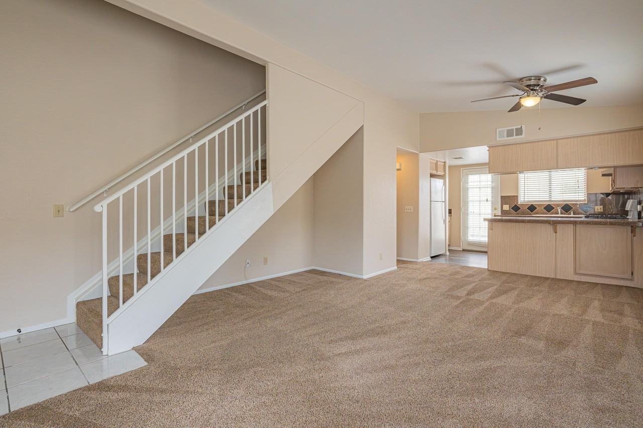 450 Tava Ln - Photo 5 of 44