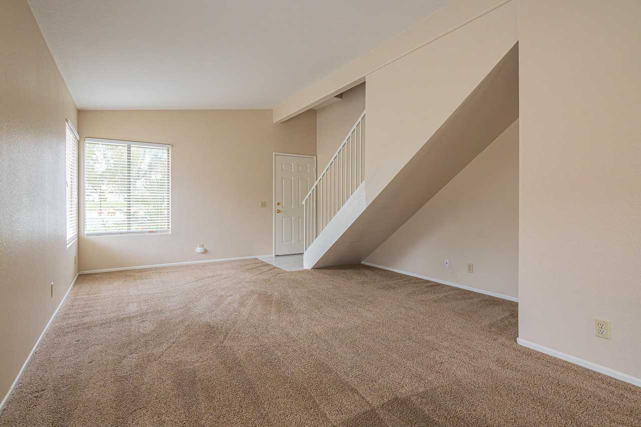 450 Tava Ln - Photo 6 of 44