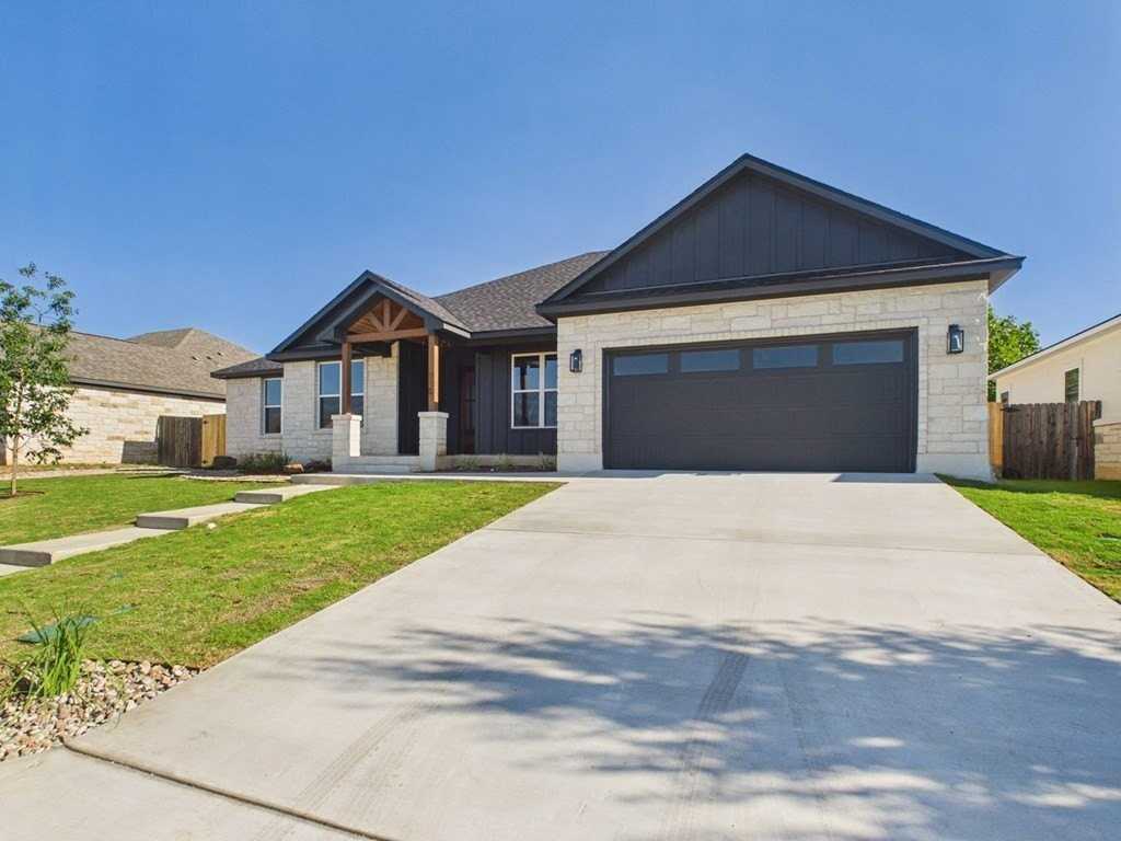 110 Parlin Ln - Photo 3 of 44