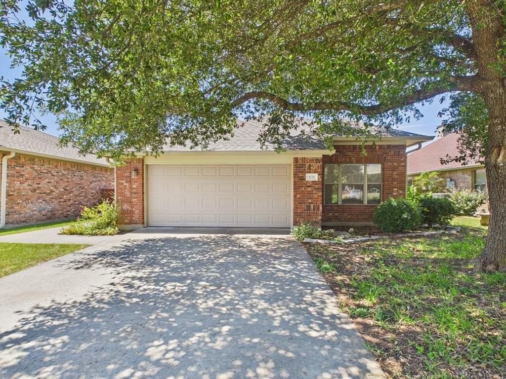 1721 Cherrywood Dr
