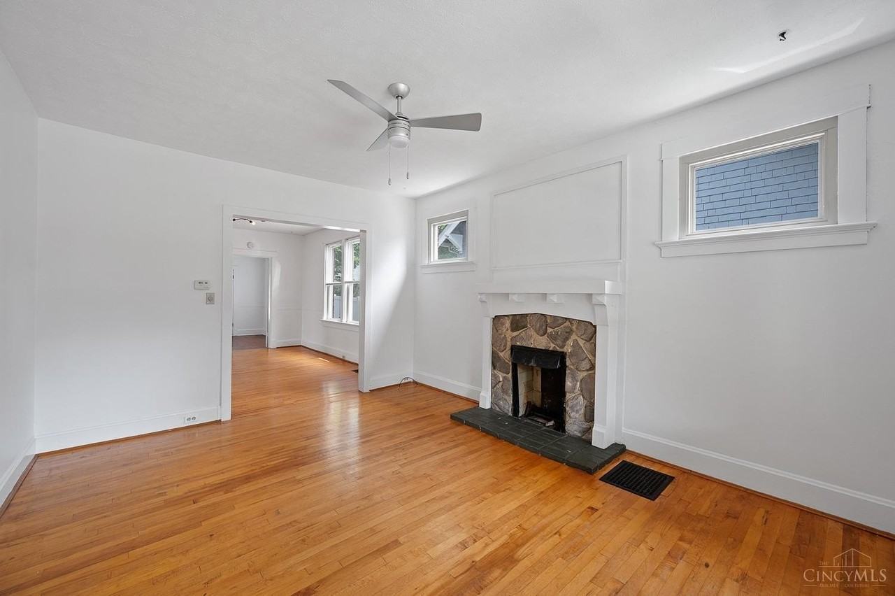 2890 Romana Pl #1 - Photo 7 of 28