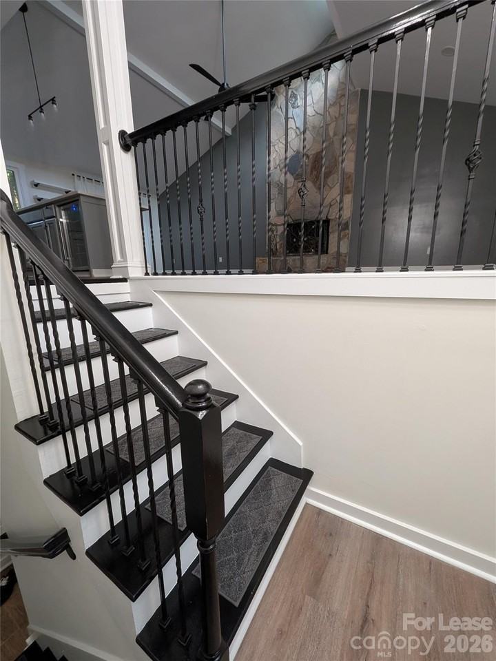 9501 Fairway Ridge Rd - Photo 4 of 39