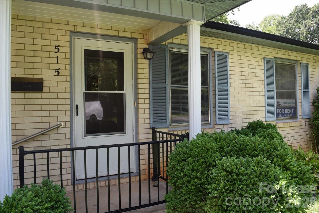 515 Kerr St - Photo 2 of 26