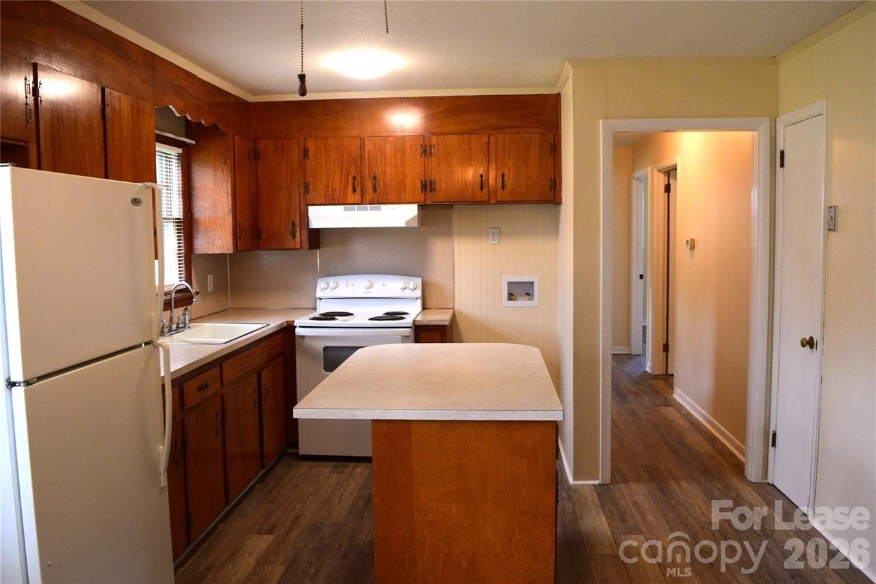 515 Kerr St - Photo 7 of 26