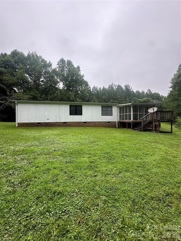 4156 Barrier Store Rd - Photo 3 of 16