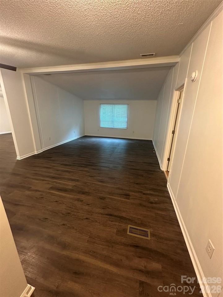 4156 Barrier Store Rd - Photo 4 of 16