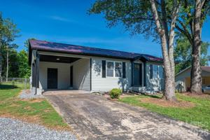 featured image of 412 Forest Dr