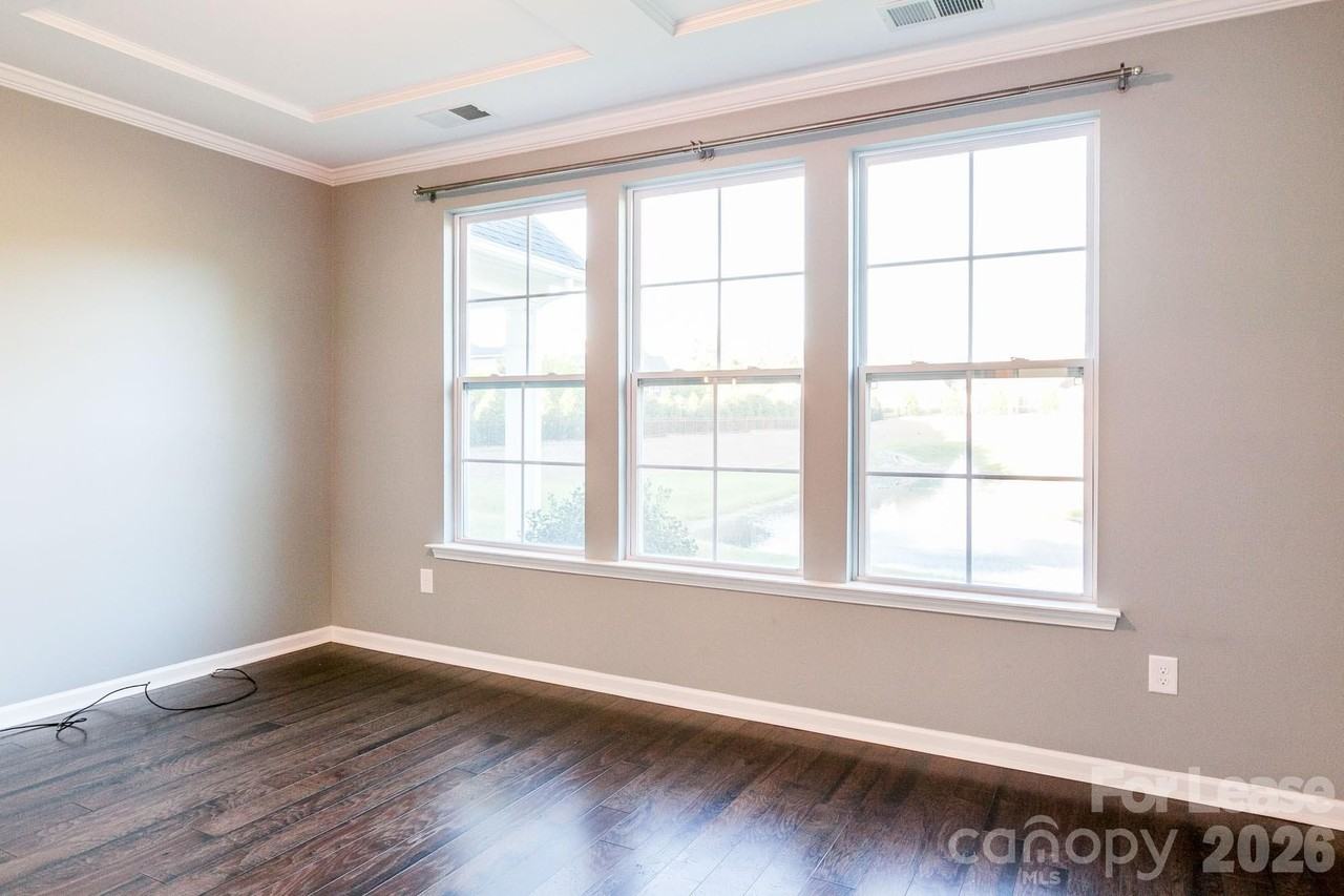 5818 Glenmore Garden Dr - Photo 6 of 34