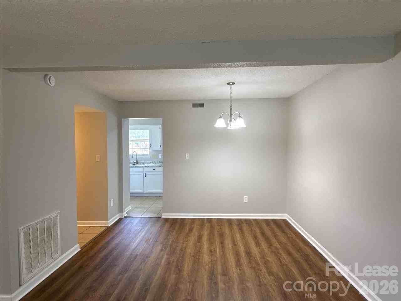 10953 Park Rd - Photo 4 of 20