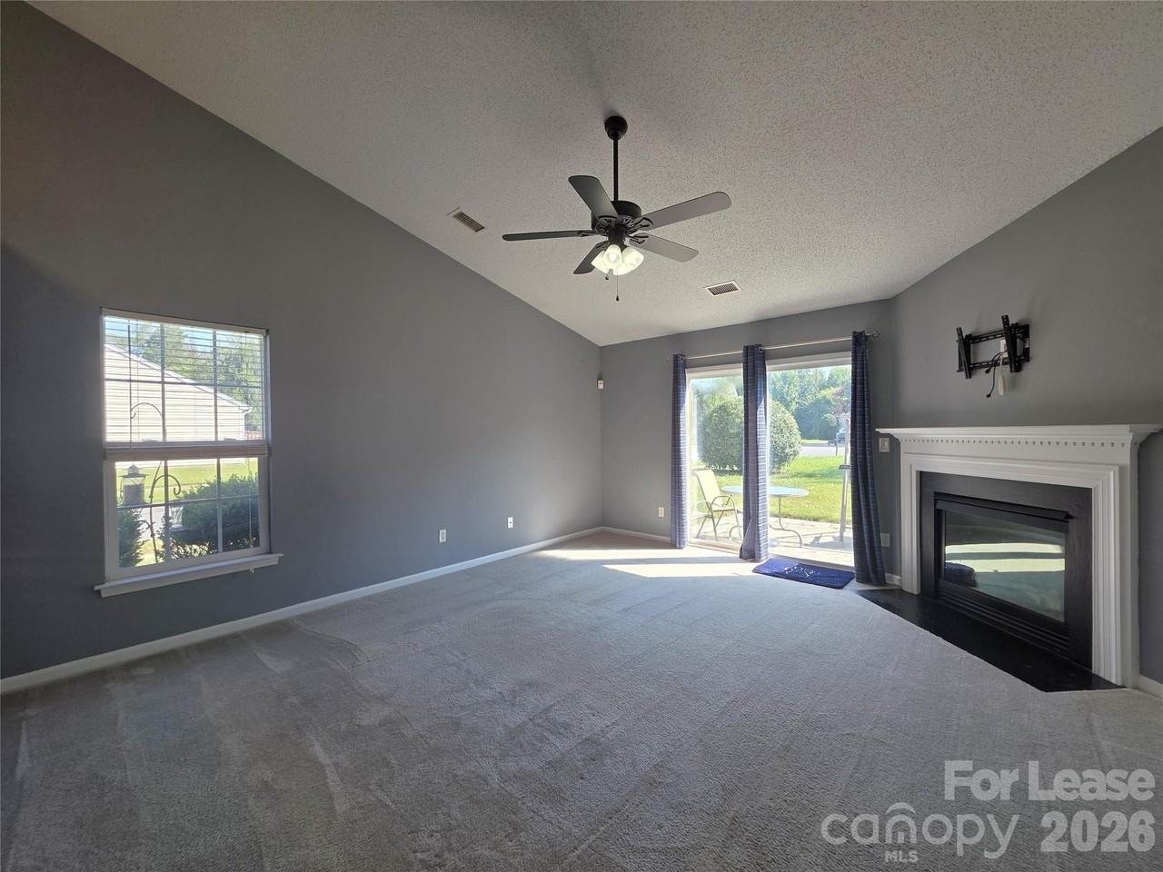 8417 Appledale Dr - Photo 6 of 22