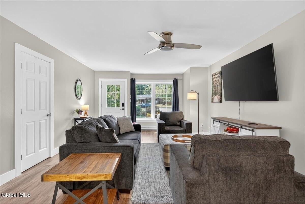 7 James Ct #B - Photo 7 of 29
