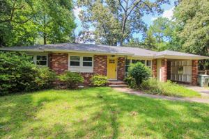 featured image of 927 Holly Ct