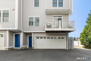featured image of 175 West Ave #8