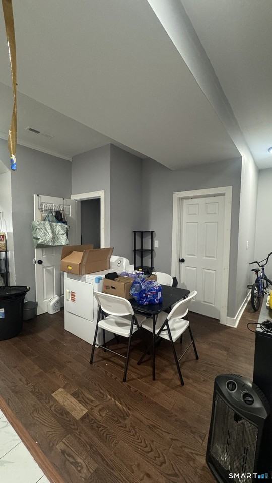 148 Rosette St #1F - Photo 4 of 9