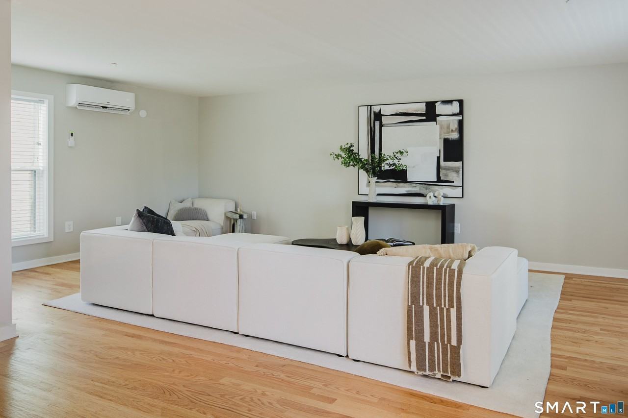 1385 Washington Blvd #5 - Photo 6 of 35