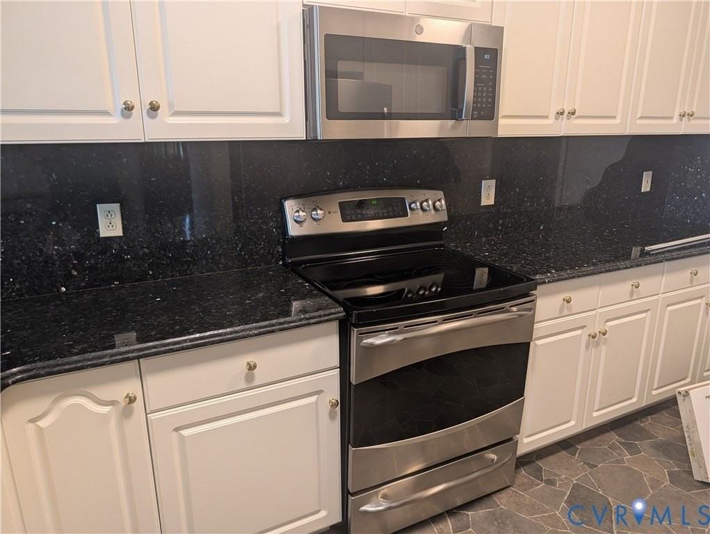 301 Beacon Ridge Dr #703 - Photo 4 of 50