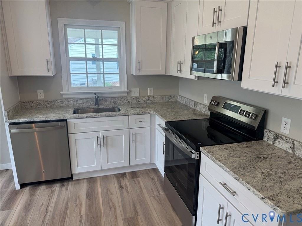 2417 Ramsey Ct - Photo 2 of 22