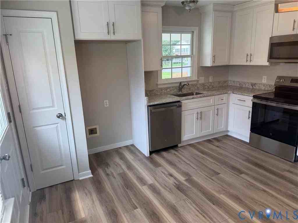 2417 Ramsey Ct - Photo 4 of 22