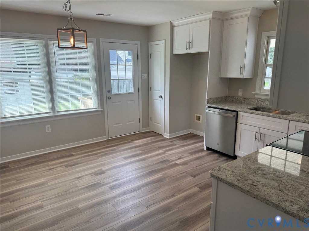 2417 Ramsey Ct - Photo 6 of 22