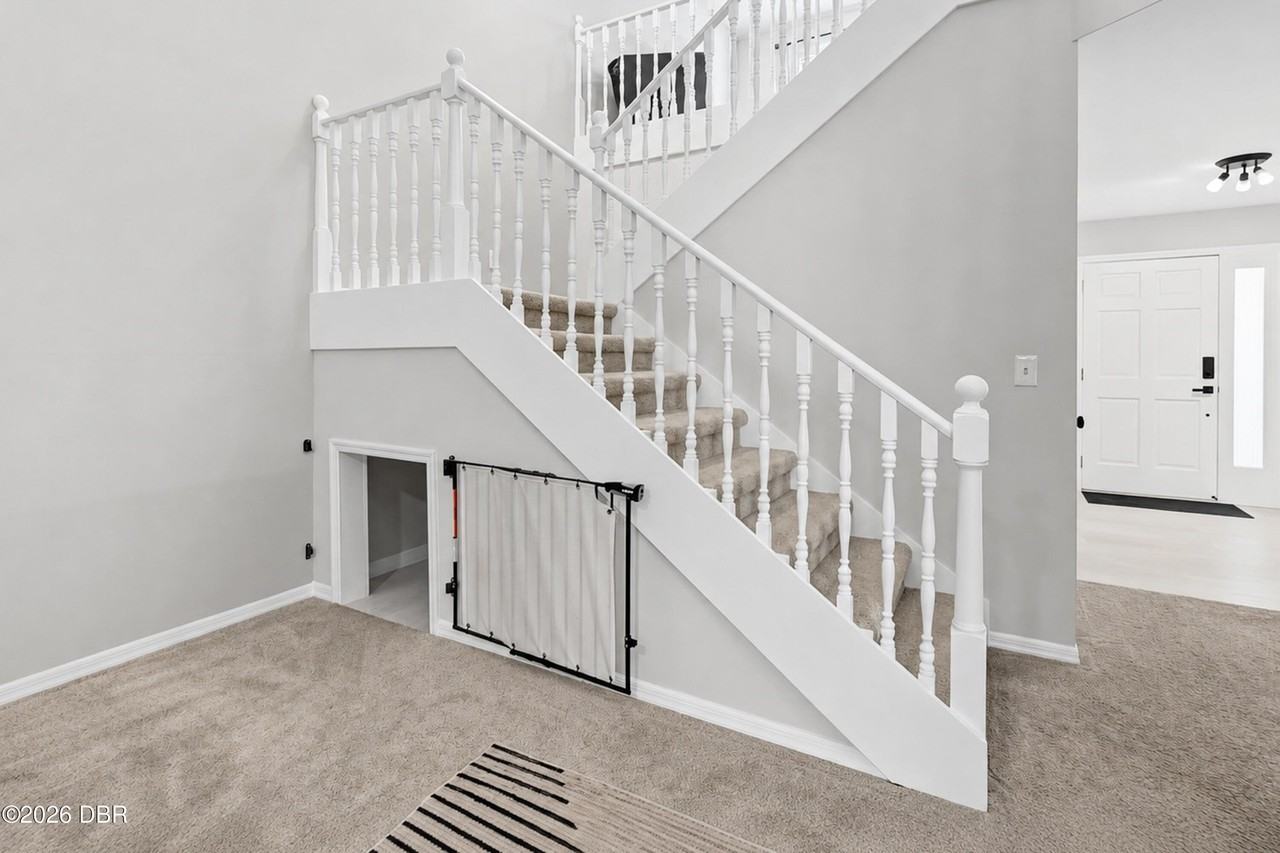172 Deer Lake Cir - Photo 7 of 50