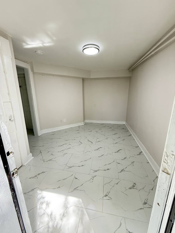 7904 St Charles - L6 #L6 - Photo 3 of 11