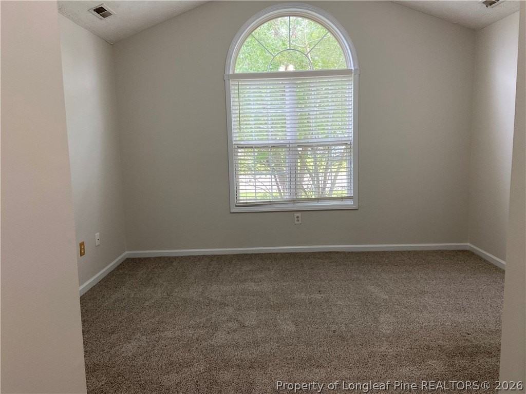 183 Independence Dr - Photo 3 of 15