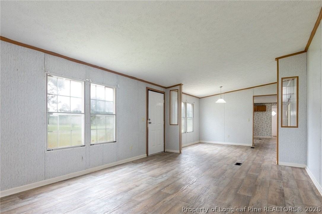 102 Ironwood Rd - Photo 5 of 21