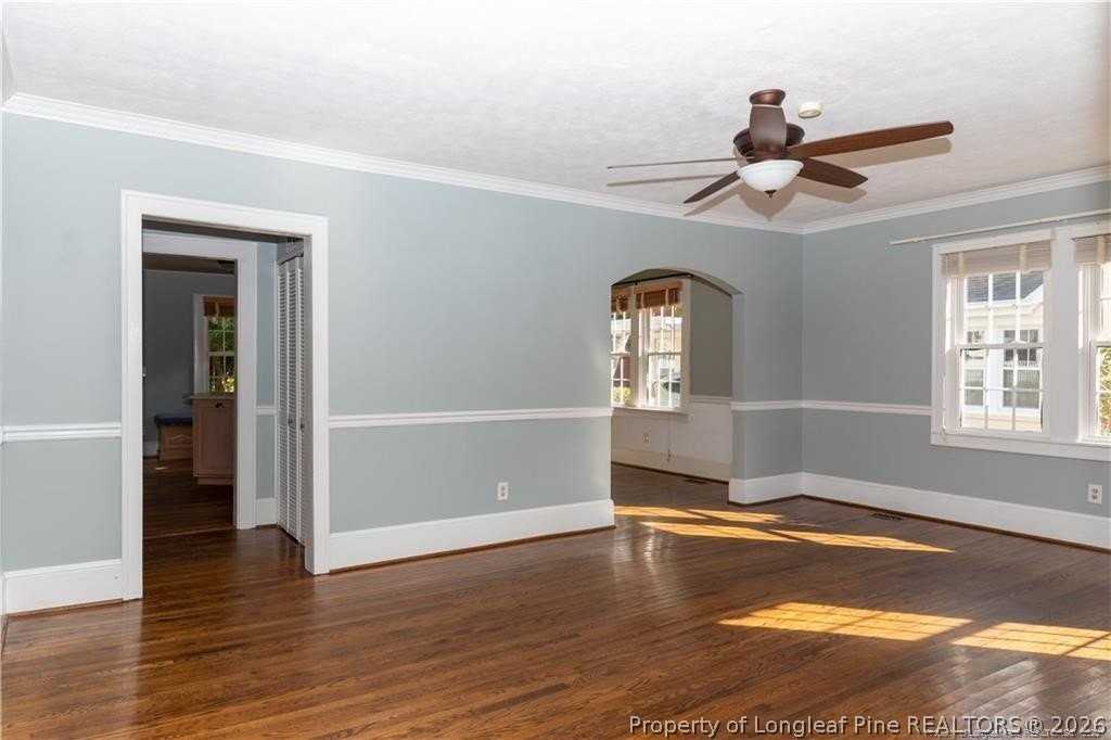 125 Ellington St - Photo 4 of 14