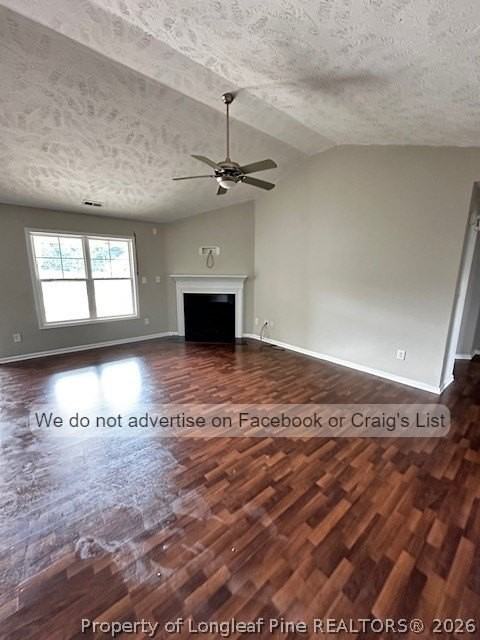 542 Broad Dr - Photo 2 of 10