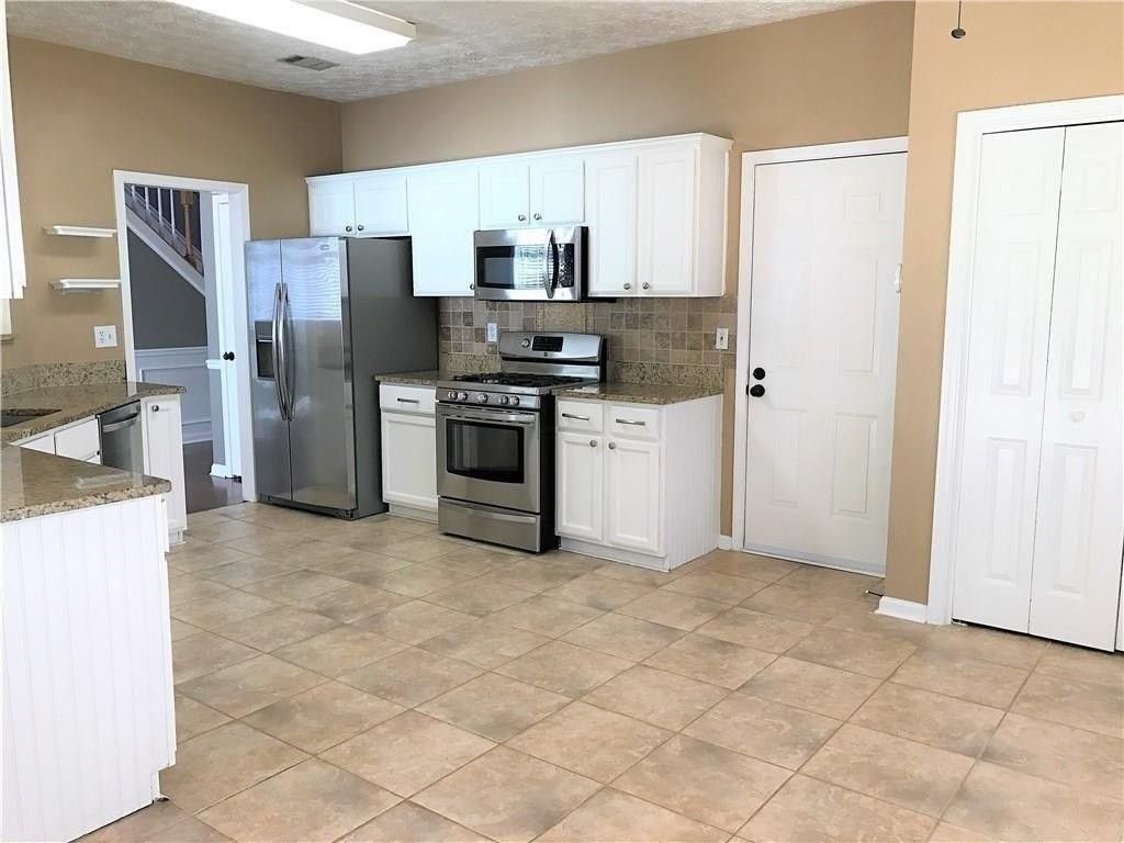 235 Cadence Ct - Photo 7 of 21