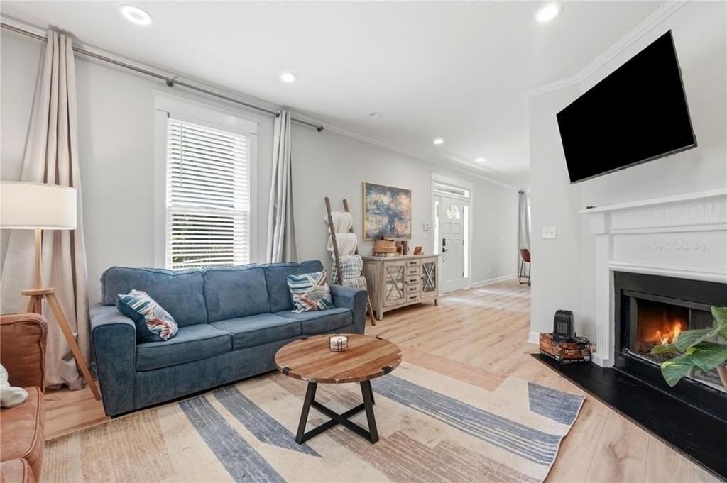 312 Glenwood Ave Se - Photo 6 of 26