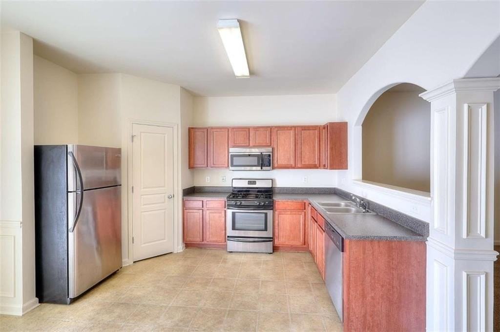 2658 Avanti Way - Photo 2 of 26